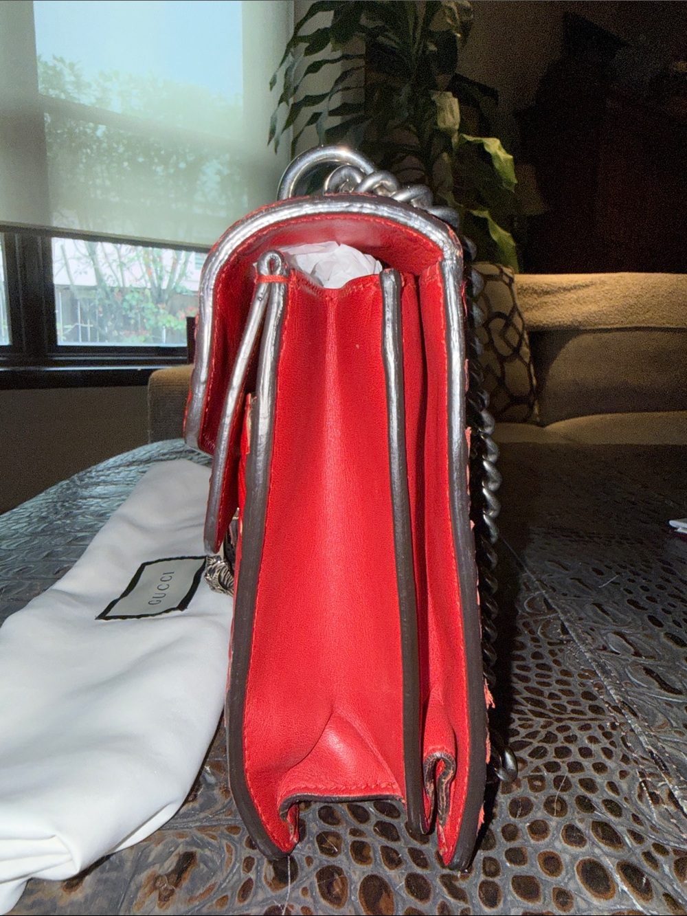 Gucci Supreme Canvas & Red
Arabesque Small Dionysus Shoulder Bag - Picture 4 of 14